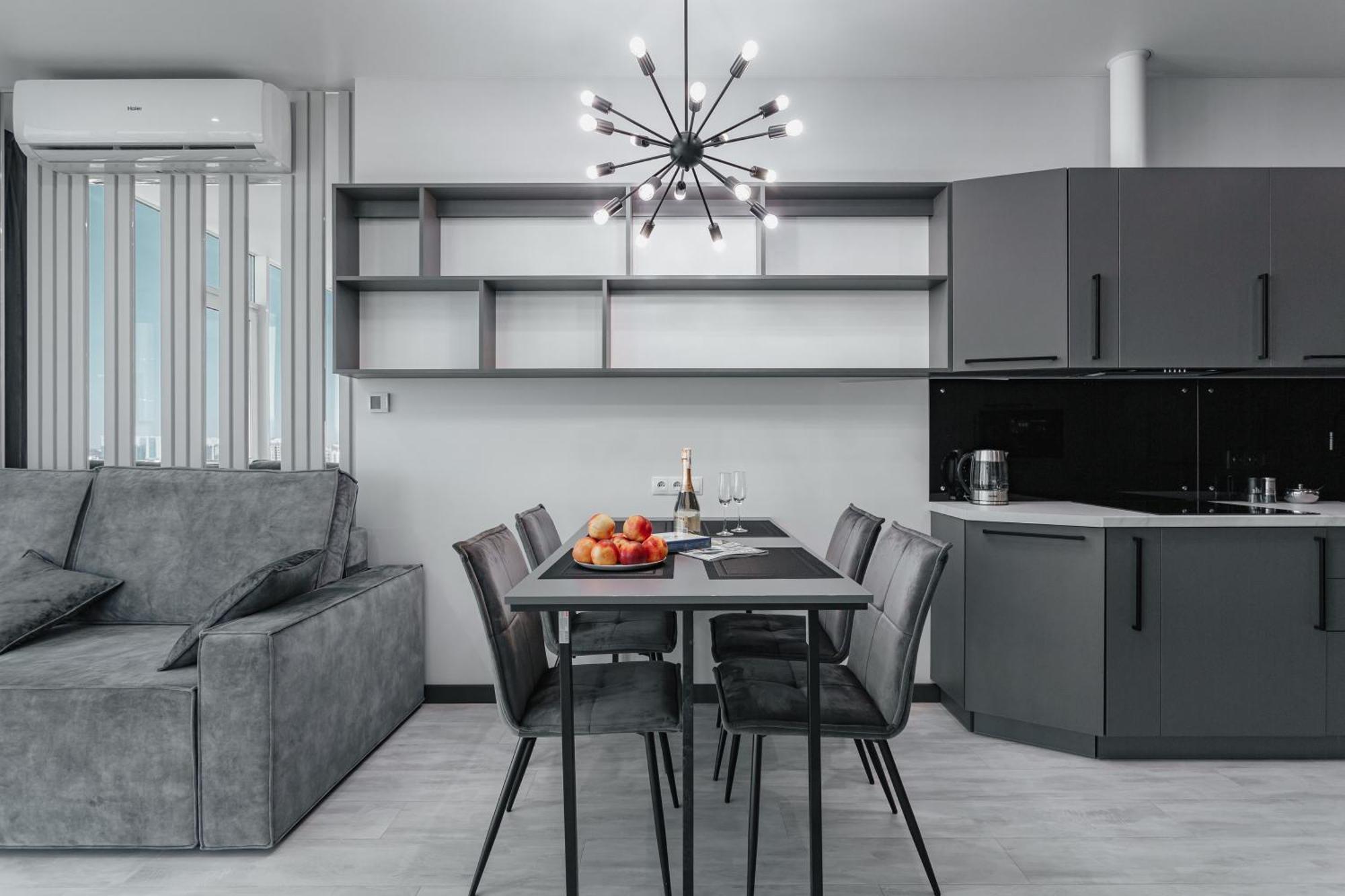 Plaza Arcadia Apartments Odessa Zimmer foto